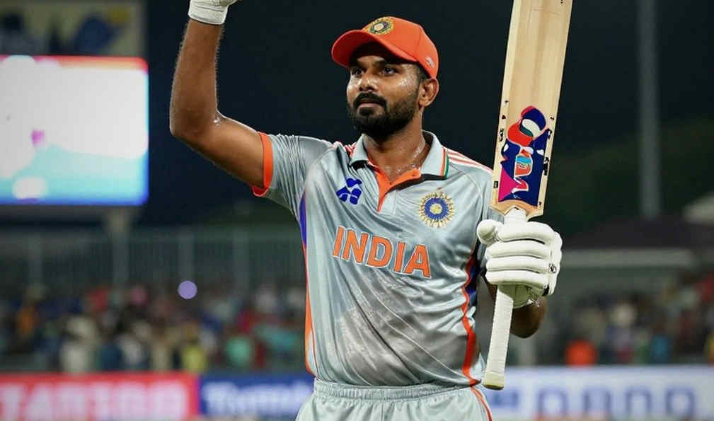 ডেথ ওভারের অদৃশ্য বাজার: ট্রান্সফার উইন্ডো কীভাবে ক্রিকেটের শেষ চার ওভার কিনে নেয়