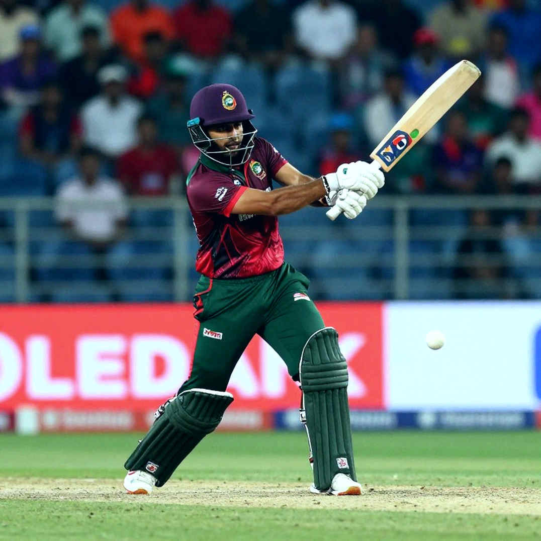 Cricket's Body on a Blockchain Ledger: The Fight for Injury Data in the Transfer Window