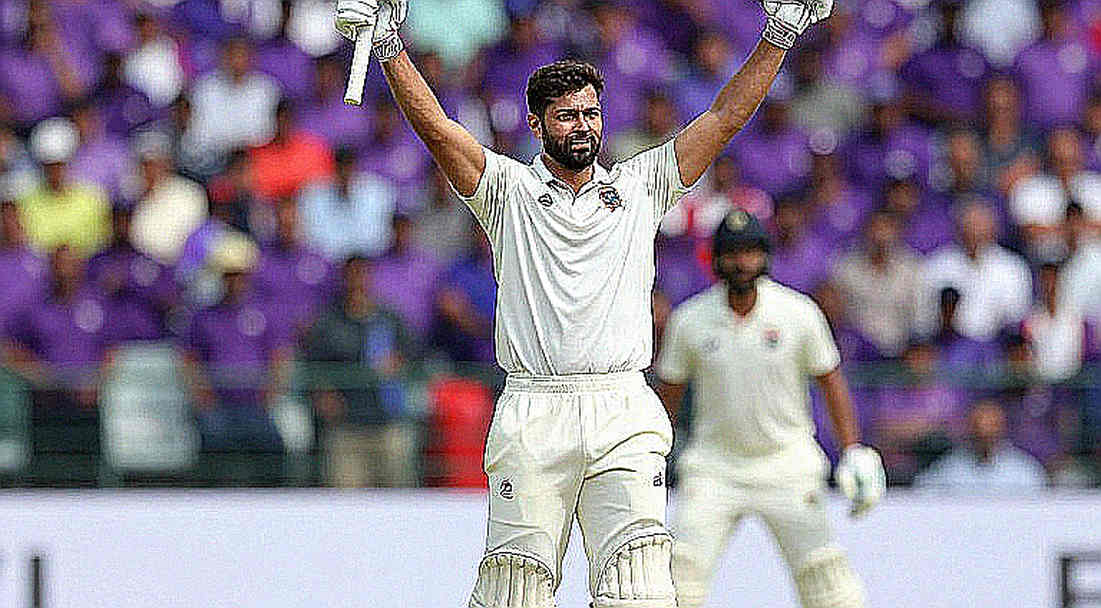 এশিয়া কাপ ফাইনাল: দুবাইয়ের ফাঁকা টানেলে যে ছন্দ আগেই হারিয়ে ফেলেছিল পাকিস্তান এশিয়া কাপ ফাইনাল: দুবাইয়ের ফাঁকা টানেলে যে ছন্দ আগেই হারিয়ে ফেলেছিল পাকিস্তান