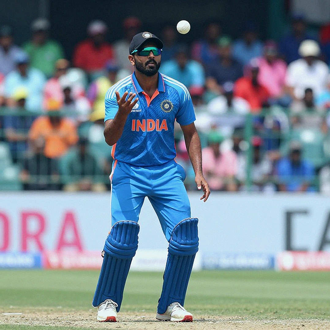 ৯০০ বলের অপেক্ষা: পাওয়ারপ্লের ডট-বলের ভেতরে যে প্যাটার্ন ঘুমিয়ে ছিল ৯০০ বলের অপেক্ষা: পাওয়ারপ্লের ডট-বলের ভেতরে যে প্যাটার্ন ঘুমিয়ে ছিল